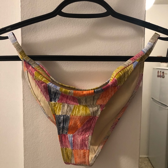 Kate Spade ‘Saturday’ Bathing Suit - Picture 4 of 6